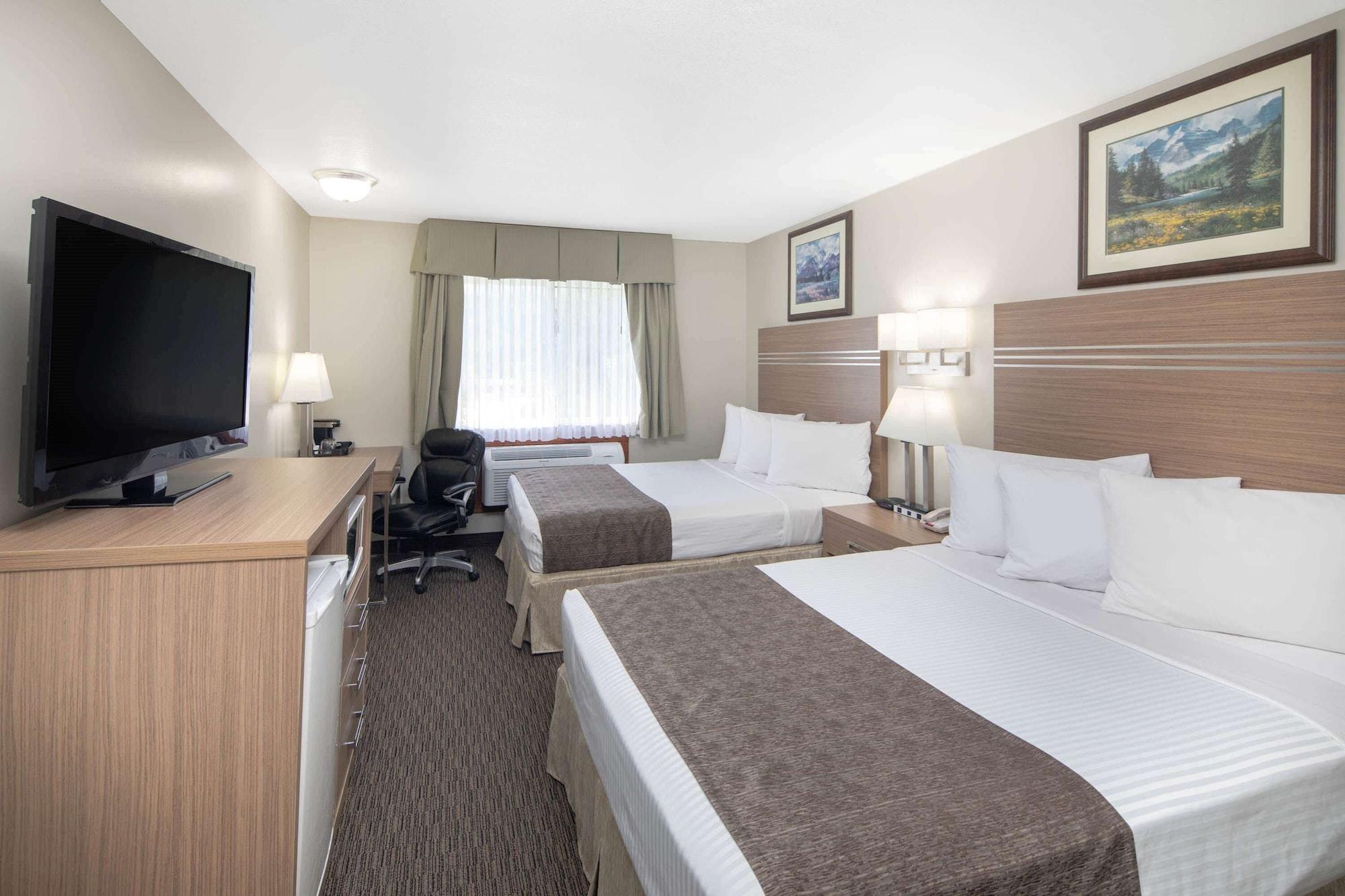 Travelodge By Wyndham Sportsman Hotel Golden